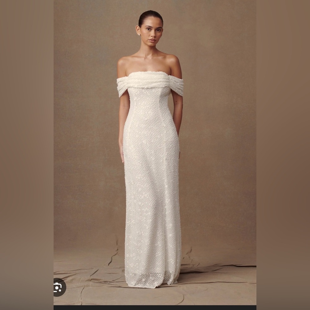 MESHKI Priyanka Daisy Beaded Off Shoulder Wedding Gown